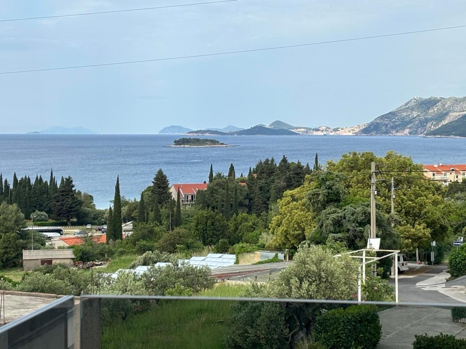 Four M * Cavtat